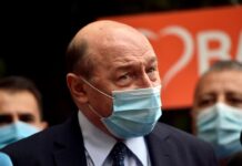 Băsescu nu e prost! E arogant