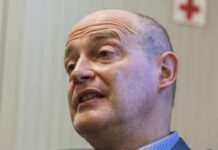 Presiuni pentru retragerea unui raport care detalia tarele sistemului sanitar din Italia. Autorul, silit să-și dea demisia de la OMS