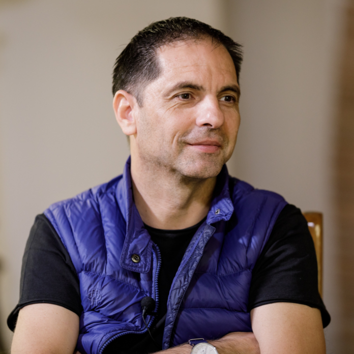 Dan Negru, la Gold FM: „Bunicii mei din ambele linii de familie au fost deportați pentru că erau chiaburi”