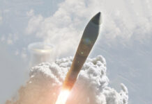 Lobby de sute de milioane de dolari pentru o armă… depășită