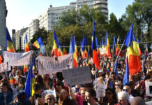 MANIFESTANȚI IGNORAȚI = CETĂȚENI EXPIRAȚI