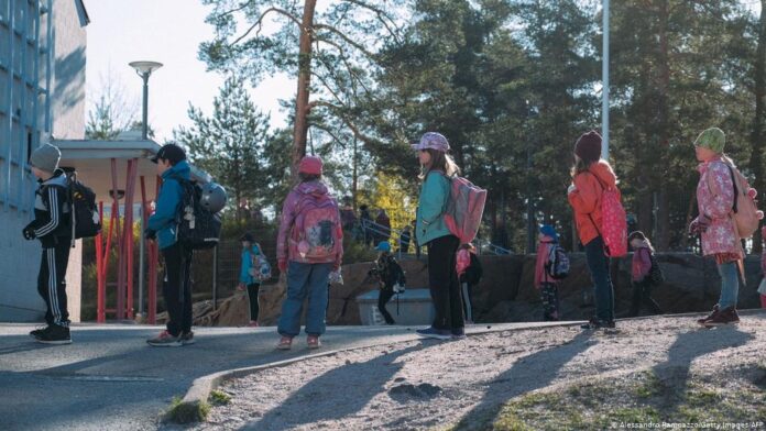 Curtea Constituțională a Finlandei respinge propunerea de introducere de restricții