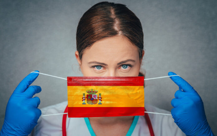 Spania renunță la purtarea măștilor în spațiul public începând de săptămâna viitoare
