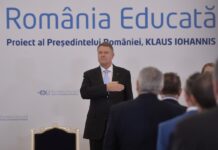 Critici dure la adresa președintelui Iohannis și a proiectului „România educată„