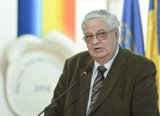 Gușă: Profesorul MIRCEA COȘEA. Îl șterg din listă, însă îl păstrez cu drag și respect în minte și-n suflet!