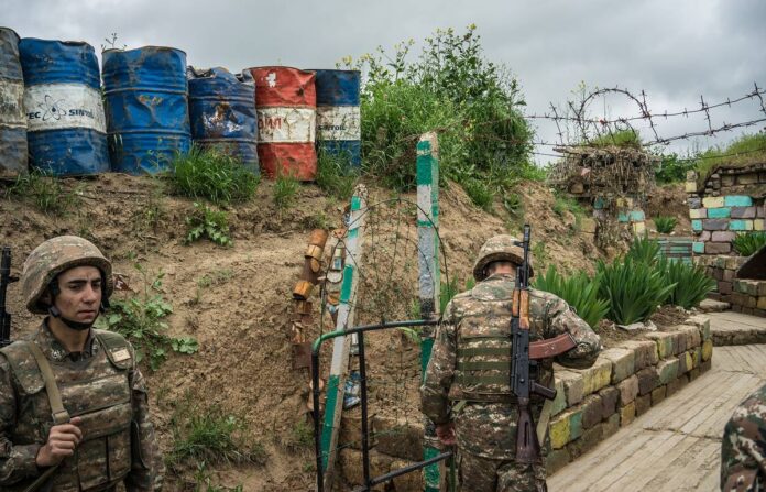 Armenia solicită ajutorul Rusiei la granița cu Afganistanul