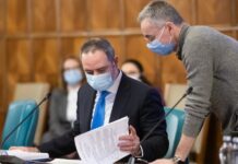 Cozmin Gușă: „Scandalul împrumuturilor externe face prima victimă: Cîțu/Isar îl remaniază pe Nazare”