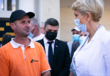 Raluca Turcan recomandă românilor cu salariul minim pe economie să-și mai găsească un loc de muncă part-time