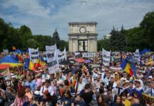 Doresc moldovenii unirea cu România?