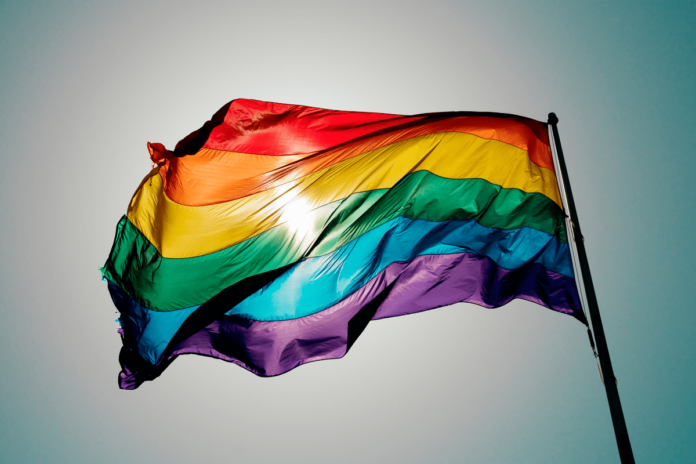 Cum copiază unii membri ai comunității LGBT modelul evreiesc?