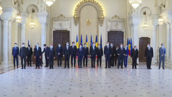 Miniștrii USR PLUS demisionează din Guvernul condus de Florin Cîţu