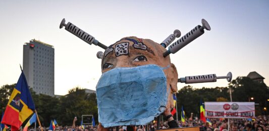 Cozmin Gușă: „Rușine, Angela Gheorghiu! Ești corigentă la cultură și patriotism!”