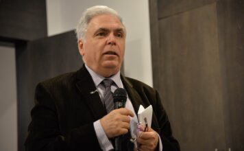 Radu Groza, celebrul impresar al vedetelor, face dezvăluri despre show-urile fierbinți ale Annei Lesko: “Era nevoie de intervenția oamenilor de ordine”