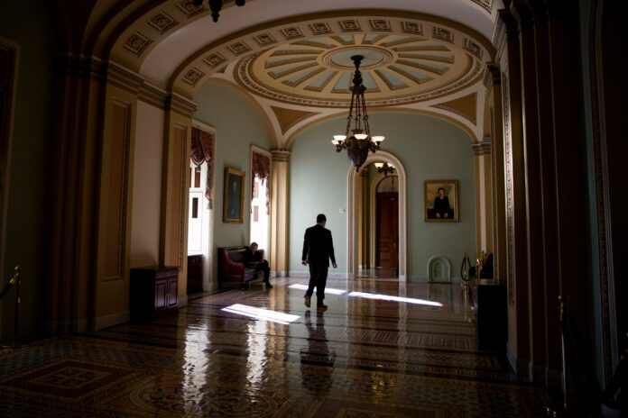 Sute de mii de dolari pe zi pentru lobby, în Congresul SUA