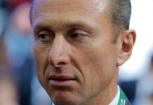 Oligarhi ruși cu „pașapoarte de aur” cumpără terenuri strategice