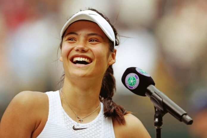 Răducanu, Barty și Osaka favorite pentru jucătoarea de tenis a anului