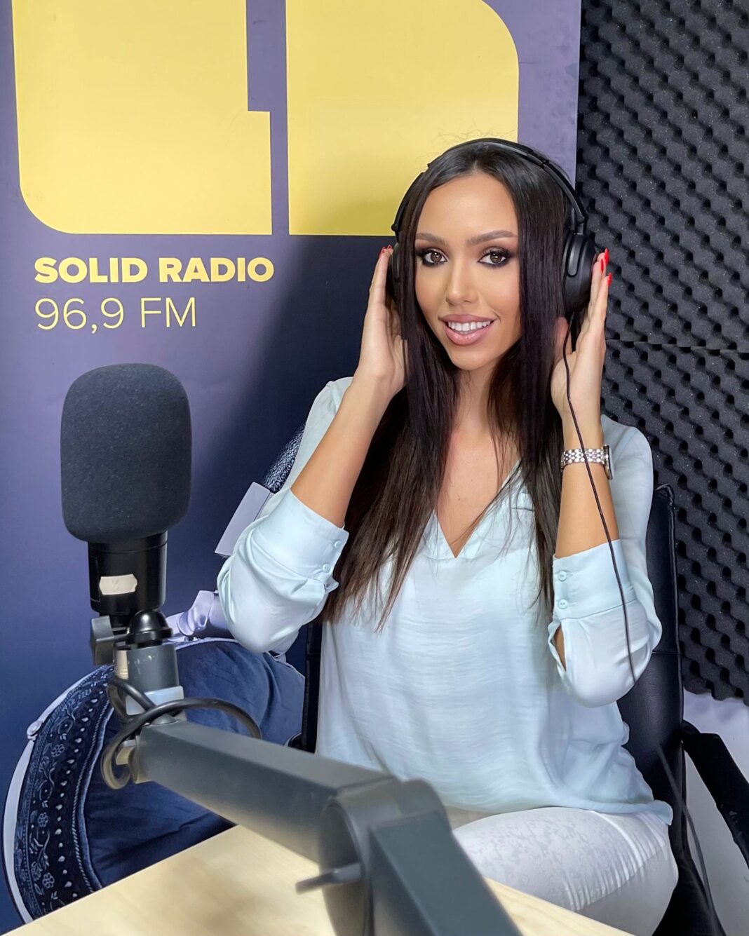 SALVAȚI-L PE SOLDATUL AURESCU