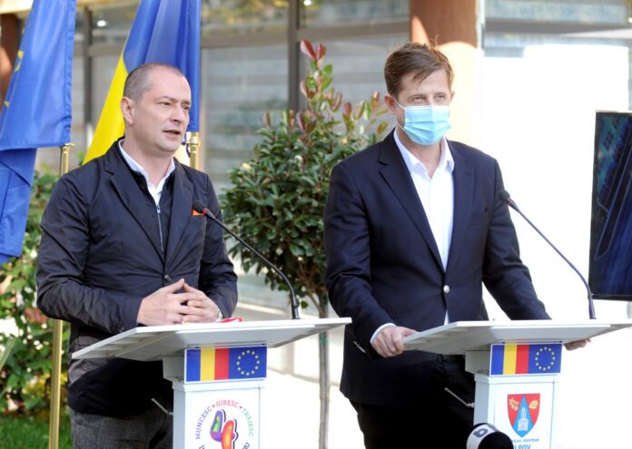 Cel puțin încă trei stații noi de metrou se vor construi pe magistrala M2, ca urmare a extinderii liniei până în comuna Berceni