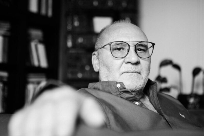 Își va mai câștiga România normalitatea?