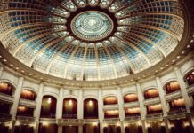 Ședință solemnă în Parlament dedicată Constituției