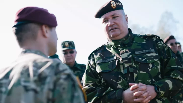 „Ciucă, omul trecutului” – H. D. Hartmann, la GOLD FM