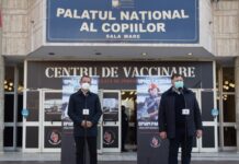 Primarul Sectorului 4 și Ministrul Sănătății, în vizită la Centrul de vaccinare de la Palatul Național al Copiilor. Daniel Băluță: Transmit un mesaj de încredere în sistemul medical românesc și în știință