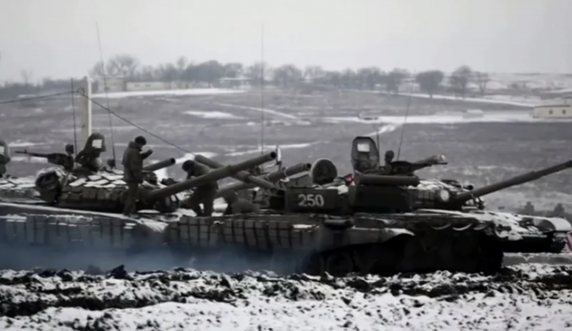 Ciudat: Rusia a început să-și retragă trupele de la granița cu Ucraina!