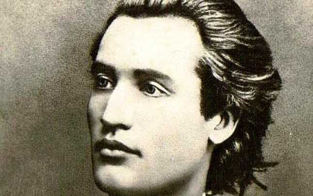 Ioan Aurel Pop: Eminescu a fost declarat prototipul culturii românești de marea personalitate colectivă a poporului român și, prin urmare, el nu poate fi judecat, admonestat ori coborât de pe piedestal prin voința nimănui