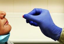 CDC recunoaște că testele nazale COVID pot fi folosite pentru a recolta ADN-ul