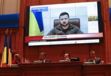 Cum condiționează Zelenski normalitatea și rescrie din nou istoria