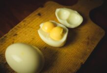 Două judecătoare au scos SRI-ul din „cofrajele de ouă cu dublu gălbenuș”