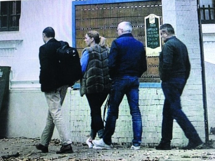 FOTO! Uite cum se ia șpagă la DNA milioane de euro, în camera 52!