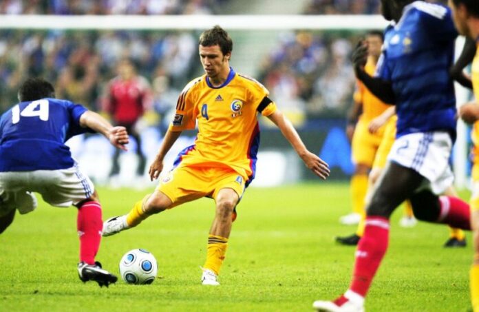 Fotbalul românesc, un fotbal modest, cu Iulian Apostol, la Gold FM