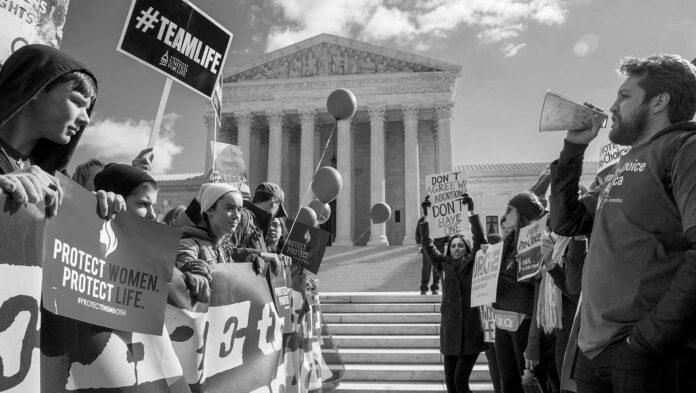 Problema legii avortului și grupările „anarhiste” din SUA