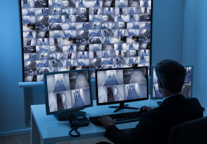 Planul serviciilor și preluarea puterii