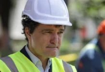 Cozmin Gușă despre Nicușor Dan și ”vecinătatea zero”: Foarte incompetentă, dar și foarte lacomă. Liberalii nu și-l mai asumă