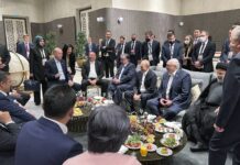 În ciuda aparențelor, Putin este susținut de liderii cu care a stat la masă în Uzbekistan