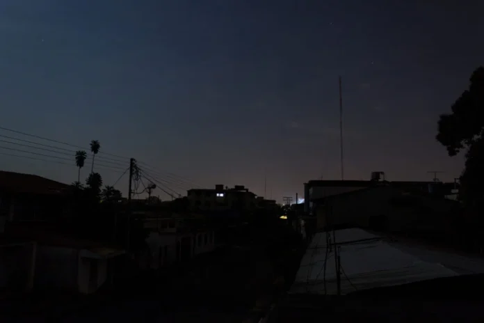 Se stinge lumina în România – avertismentul asociațiilor din domeniul energiei