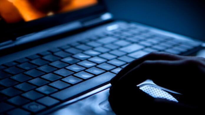 Nou trend în România: PROPAGANDA PRO-PORNOGRAFIE