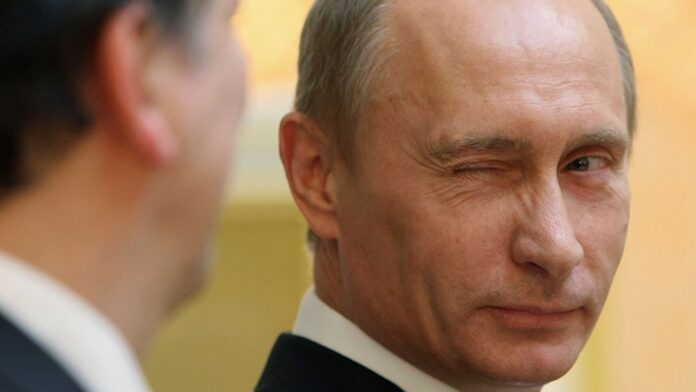 Rusia se distanțează tot mai mult de Europa Occidentală. Putin devine eroul țării sale!