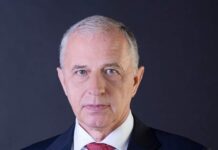 Gușă analizează candidații: “Geoană n-a reușit să se proiecteze ca fiind a treia cale, e previzibil ca proiectul său să fie abandonat!” (VIDEO)