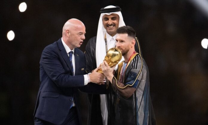 <strong>Fotbalul a învins în cea mai politizată cupă mondială</strong>