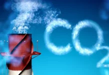 BLOOMBERG / Consumatorii vor plăti amprenta de carbon a bateriilor