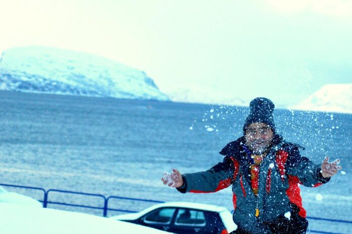 <strong>Paradoxul românesc al colindatului întregii planete</strong>