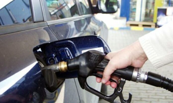 Neglijențe sau trădări grave în privatizarea PETROM, SIDEX și ASTRA?!