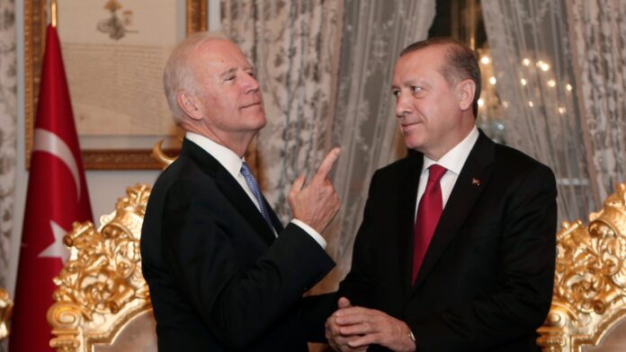 Biden va încerca să-l dea jos pe Erdogan, dar generalii de la Pentagon nu vor accepta