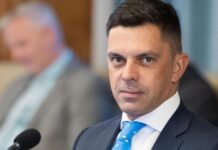 Ministrul Novak, ieșire de „securist” la adresa sindicatului SNST