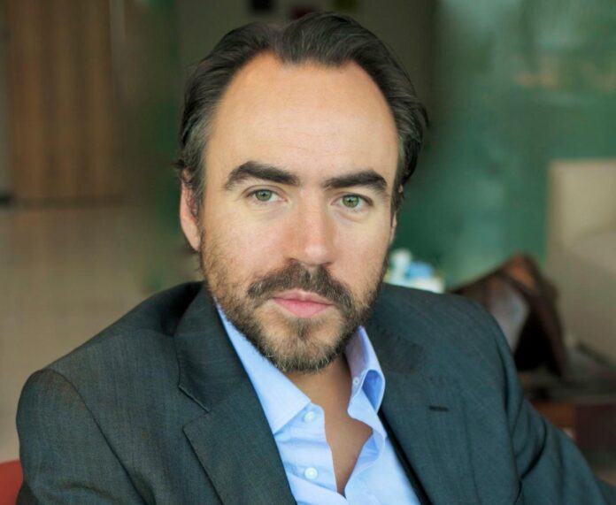 Precizările lui Bobby Păunescu legate de atacurile împotriva sa de către “Statul paralel” și fantoma “ biroului Anti – American”, atacuri orchestrate de membrii și colaboratorii organizațiilor mai sus menționate