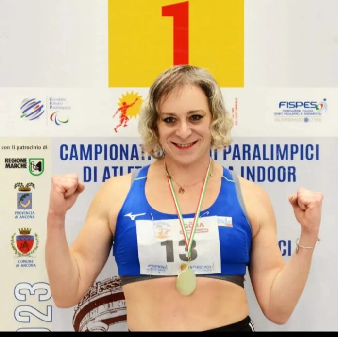 Fabrizio, un transsexual din Italia, a bătut recordul pe 200m la proba feminină de atletism, deși în aceeași probă masculină s-ar fi clasat pe 14