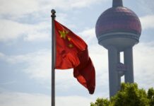Cine este Li Chiang, viitorul premier chinez și cum va fi relația sa cu Xi Jinping